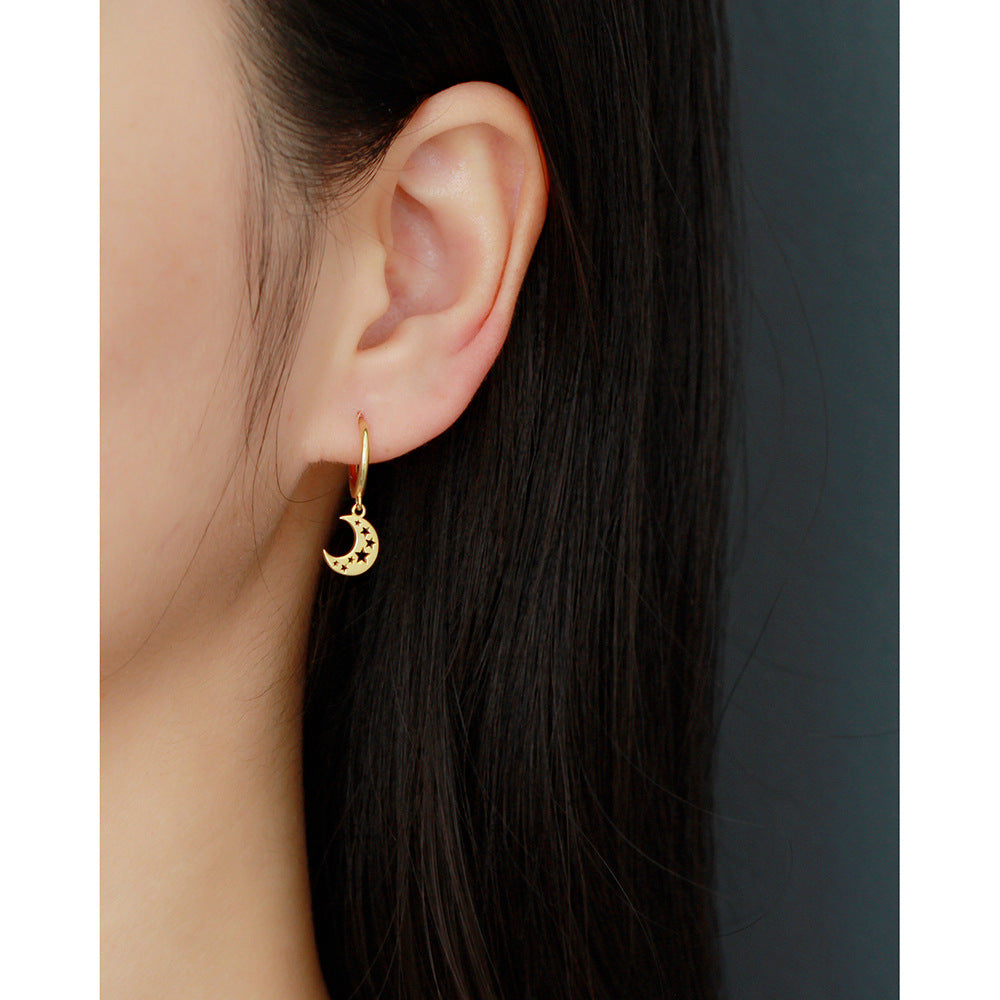 Orecchini a cerchio Sweet Minimalist con motivo geometrico a stella e luna, in argento sterling 925