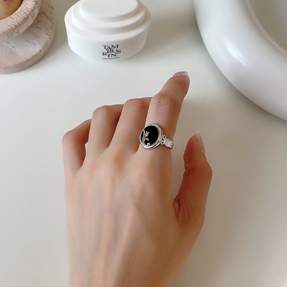 Sweet 925 Sterling Silver Adjustable Black Agate Flower Ring for Women