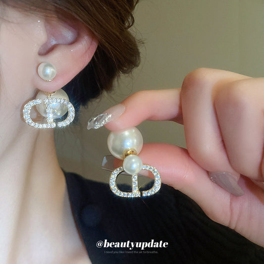 Pendientes de perlas con letras de plata de ley 925 chapados en oro con estilo chic para mujer - Joyería de moda minimalista de lujo