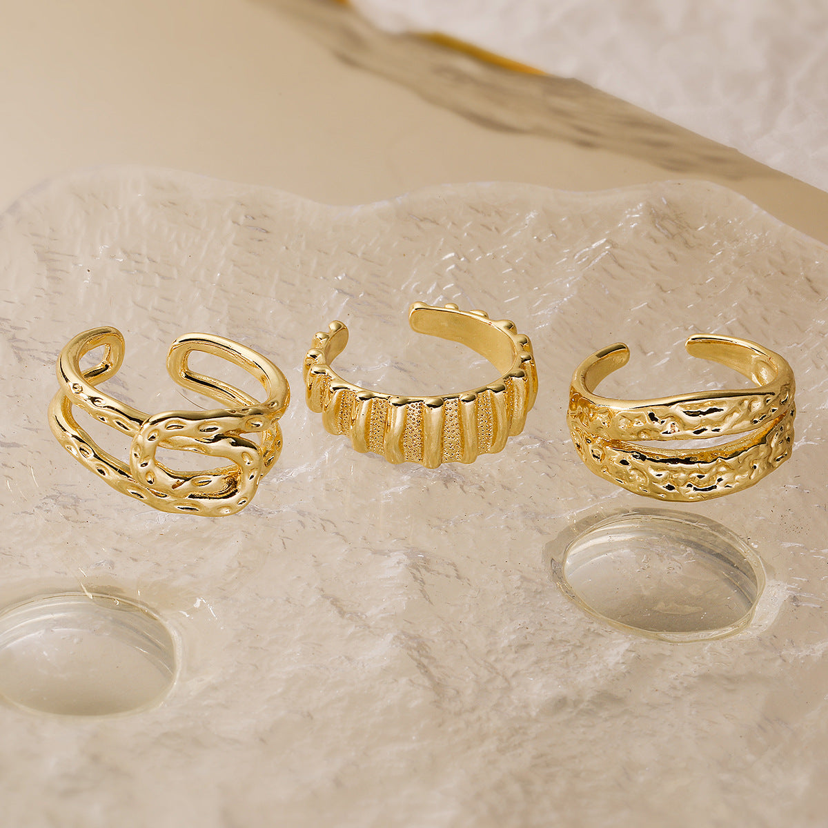 Anello aperto geometrico minimalista in rame placcato oro 18K da donna