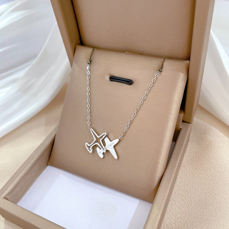 Minimalist Titanium Steel Geometric Airplane Pendant Necklace for Women and Men, Gold-Plated Clavicle Chain with Modern Office Style
