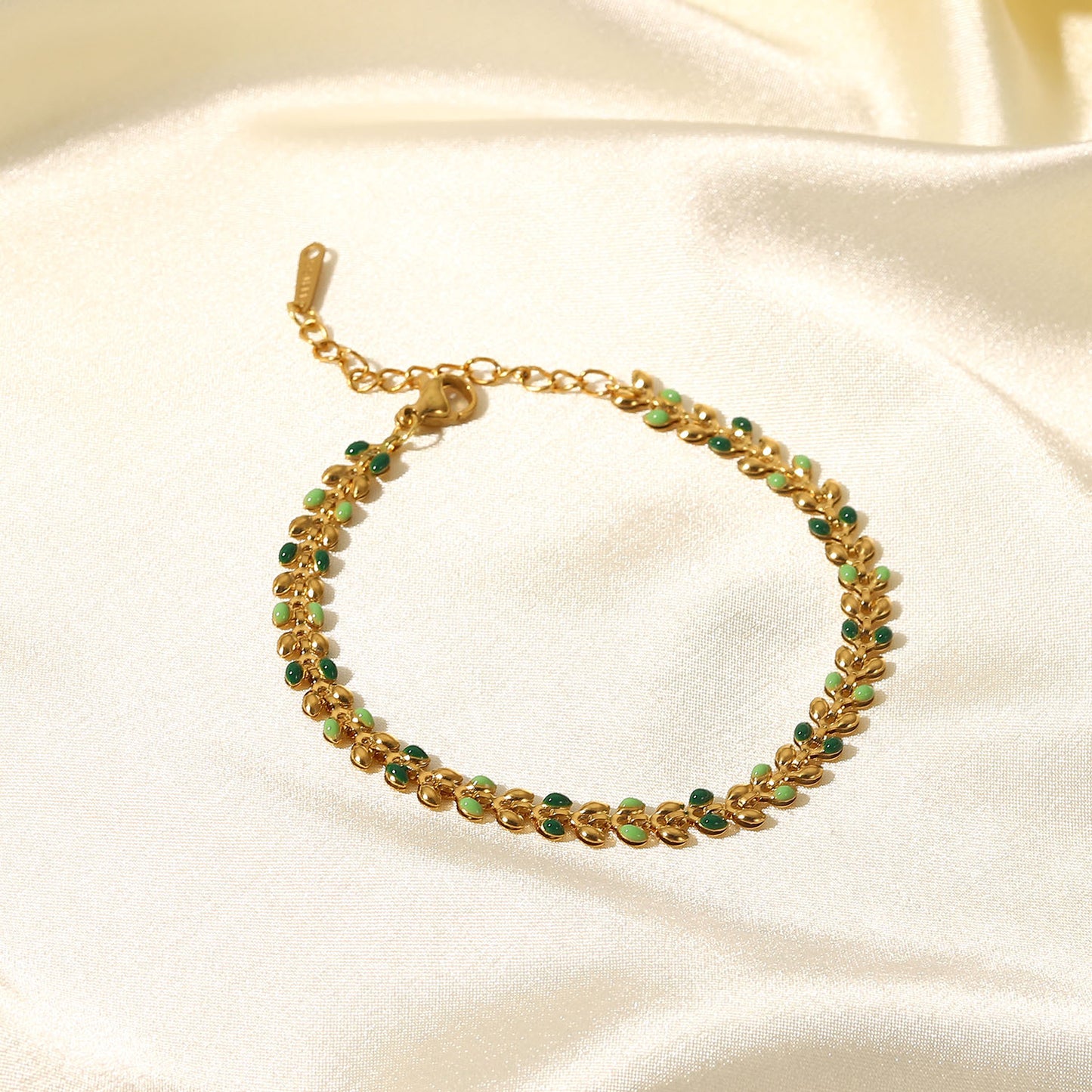 Fashionable 18K Gold Plated Green Enamel Olive Leaf Geometric Stainless Steel Bracelet for Women