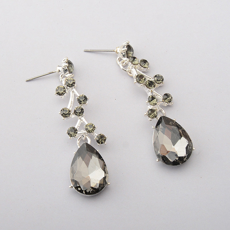 Vintage Baroque Floral Alloy Rhinestone Plated Necklace and Earring Set for Women Wedding Party