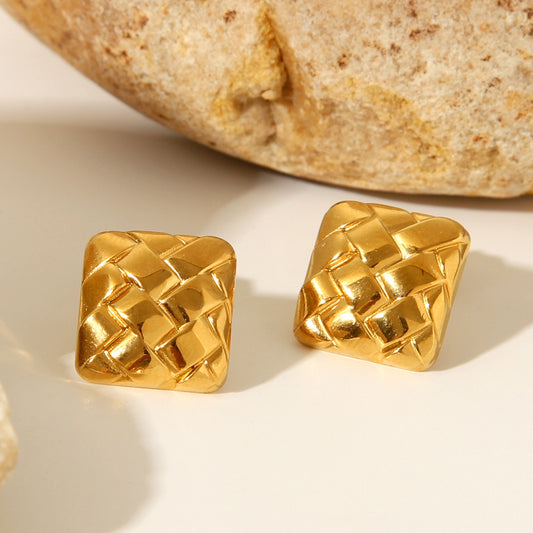Orecchini a perno quadrati geometrici avanzati in acciaio inossidabile placcati oro 18 carati con motivo a rombi per donna
