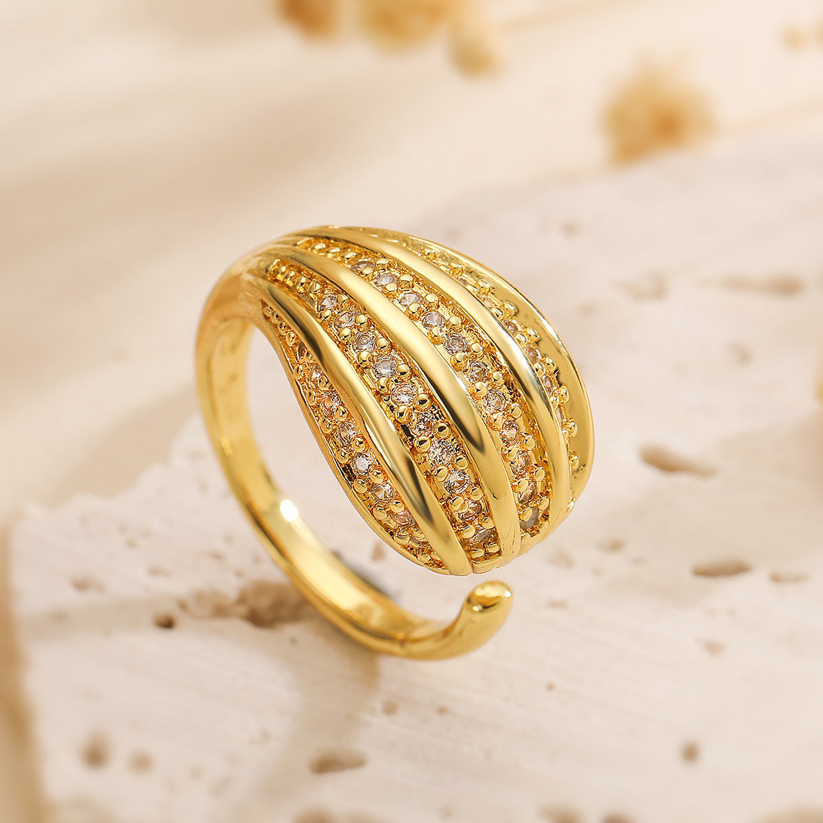 Minimalist Geometric Open Ring for Women Made of Brass with 18K Gold Plating and Zircon Inlay