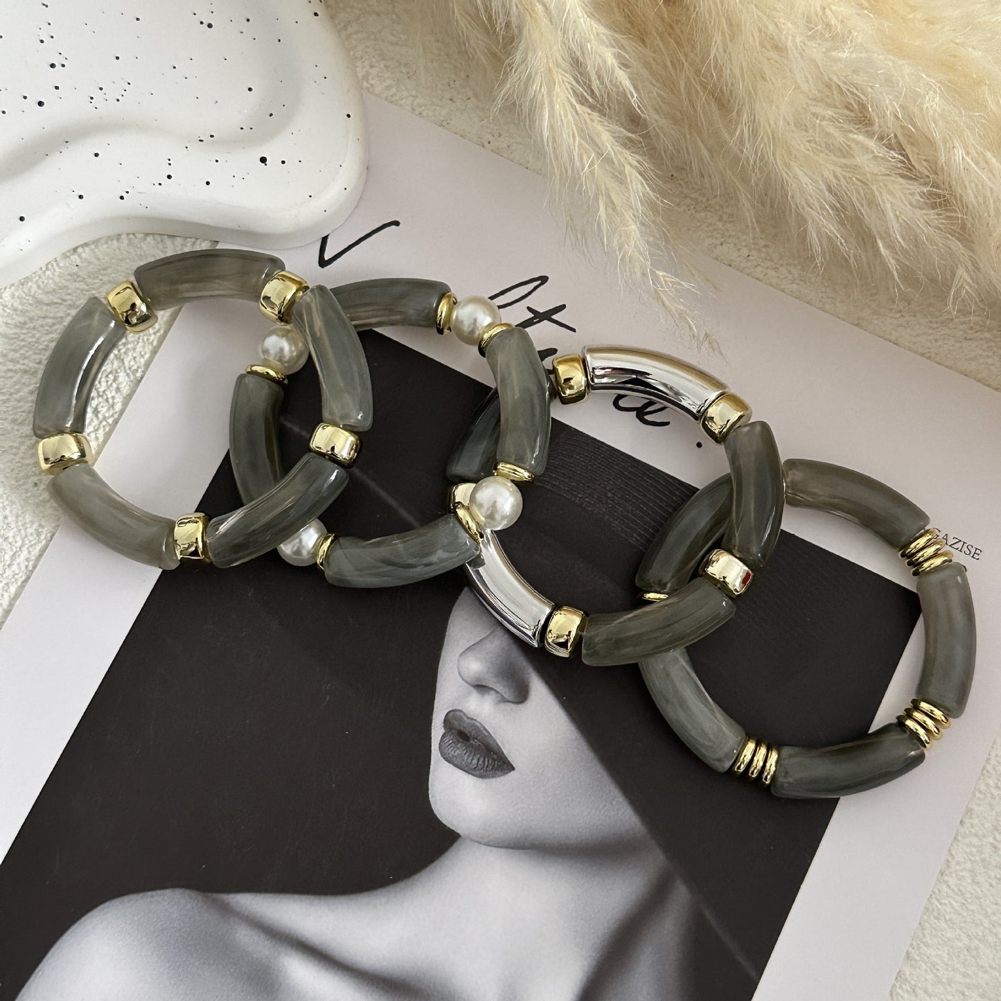 Fashion Vintage Geometric Acrylic Drip Oil Curved Tube Bracelet