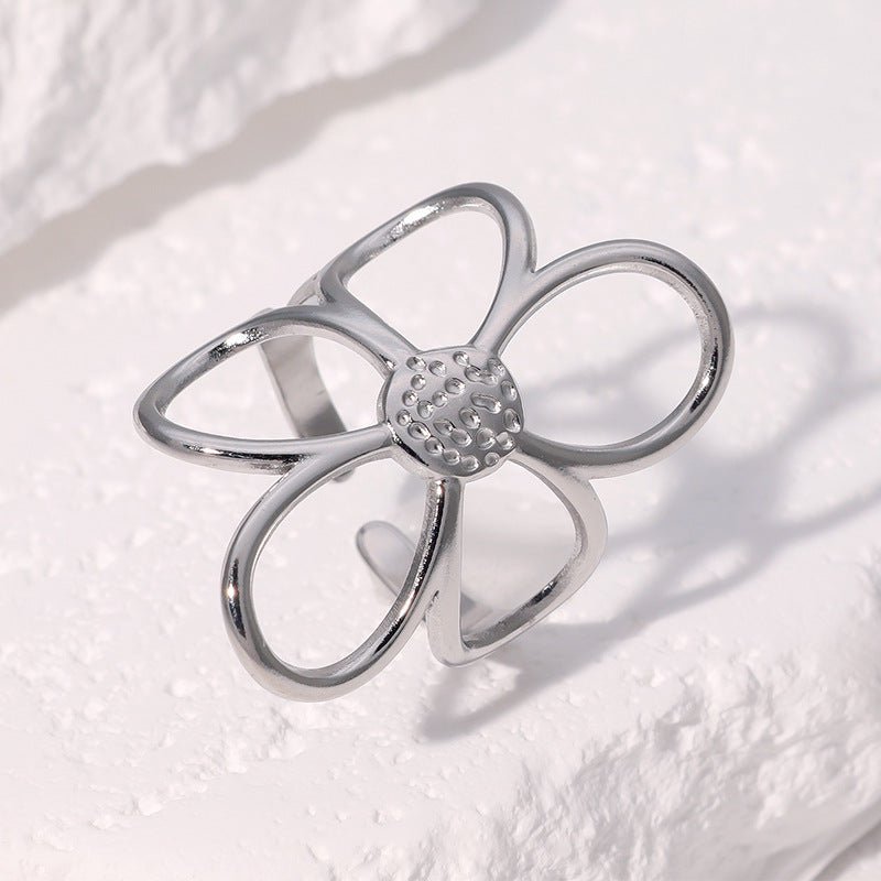 Minimalist Two-Tone Hollow Flower Open Ring 18K Gold Plated Stainless Steel Jewelry for Women