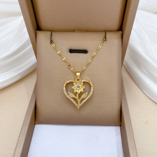 Elegant Heart-Shaped Rose Gold Plated Stainless Steel Necklace with Rhinestone Accents for Women, Delicate Clavicle Chain