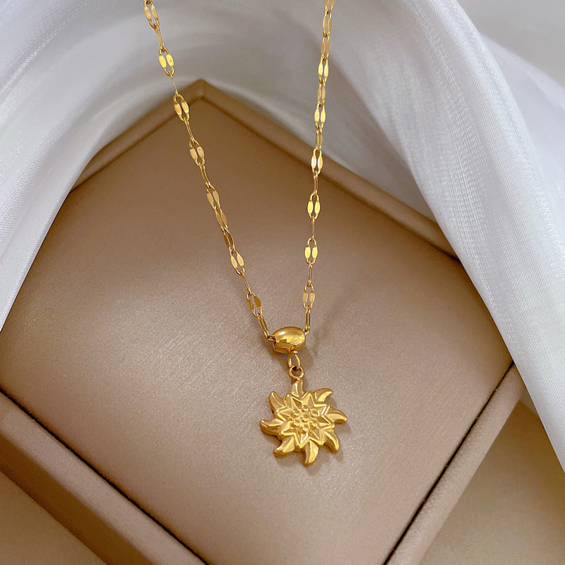 Collana con Pendente a Mulino a Vento Geometrico Minimalista da Donna in Acciaio al Titanio Placcato Oro, Catena per Clavicole