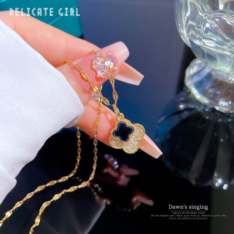 Collana con Pendente a Trifoglio a Doppio Strato di Lusso da Donna in Acciaio al Titanio con Intarsi di Strass