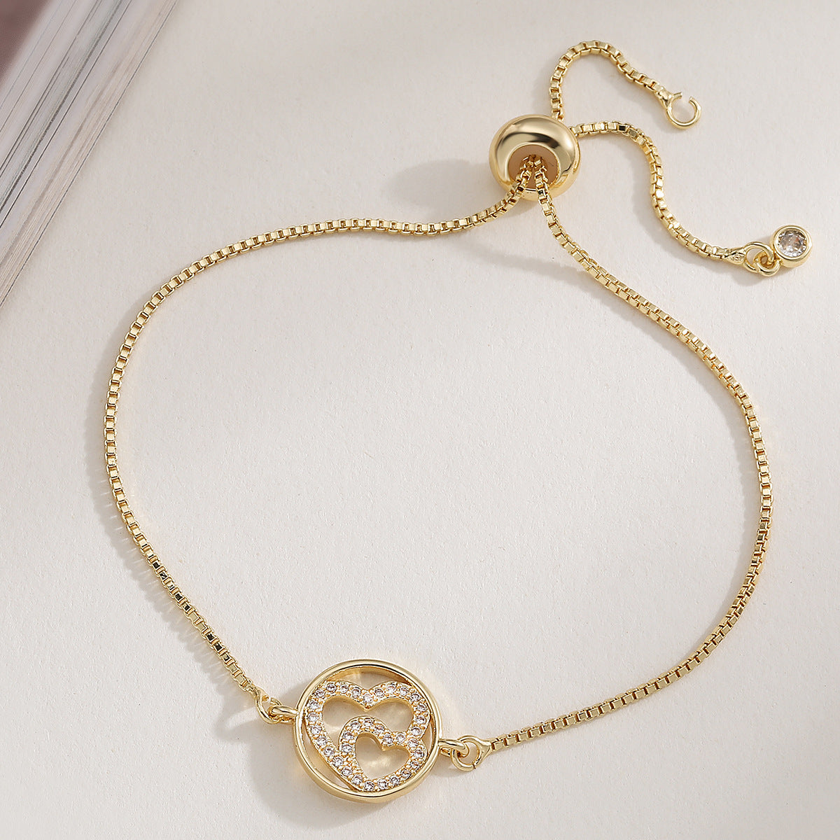 Minimalist Luxury 18K Gold Plated Brass Heart Bracelet with Cubic Zirconia for Women