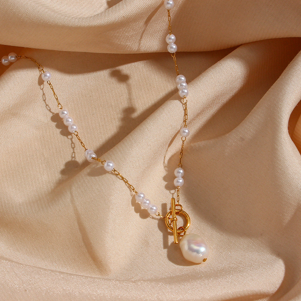 Minimalist Fashion Baroque Pearl Pendant Necklace with Stainless Steel Snake Chain and 18K Gold Plating for Women