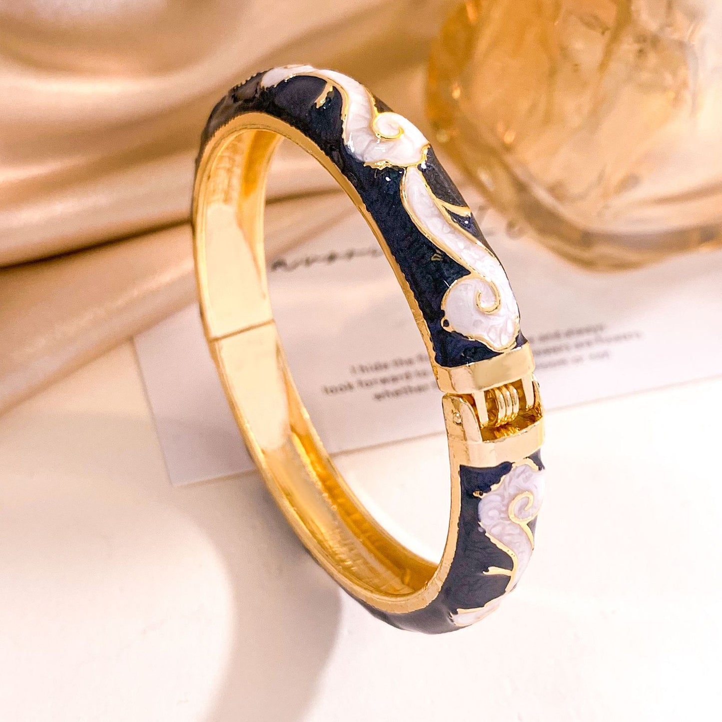 Vintage Elegant Floral Enamel Alloy Rhinestone Inlay Open Cuff Bracelet for Women