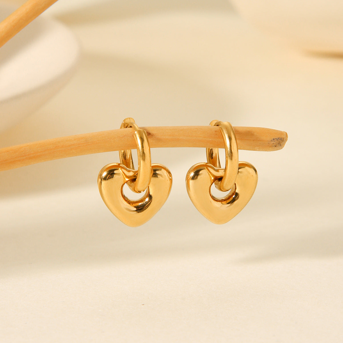 Elegant French-Style Heart-Shaped Stainless Steel Earrings with 18K Gold Plating for Women, Hypoallergenic and Fade-Resistant
