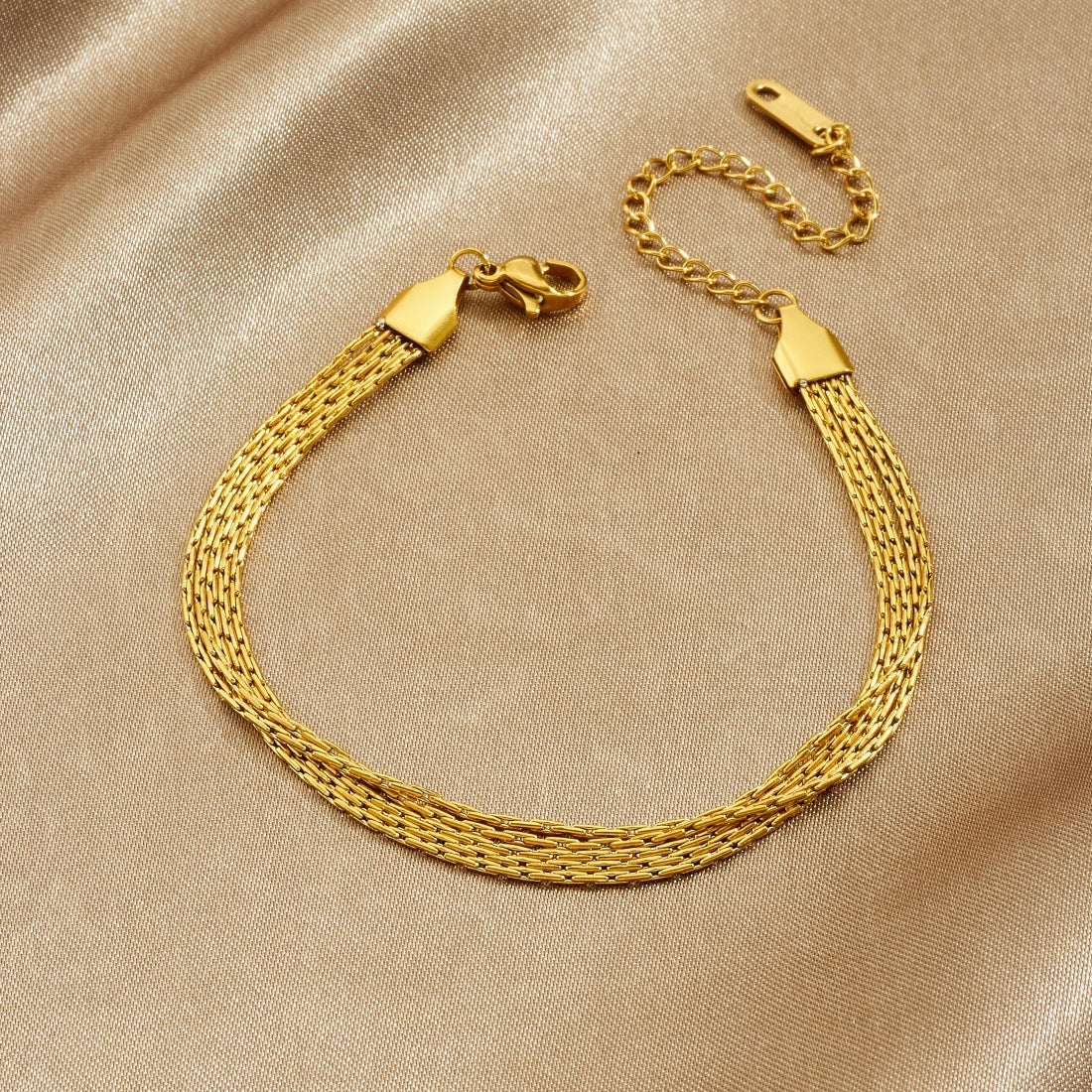 Fashionable Streetwear Gold Plated Hammered Round Stainless Steel Multi-Layer Bracelet for Women