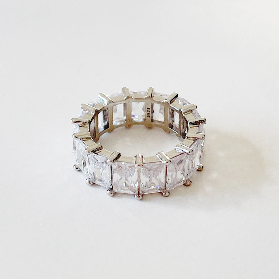 Anello a Fascia Quadrato Geometrico Placcato in Argento Sterling 925 di Lusso Minimalista con Intarsio di Diamanti