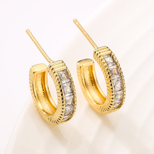 Vintage-Style Geometric Circle Copper Earrings with 18K Gold Plating and Cubic Zirconia Accents for Women