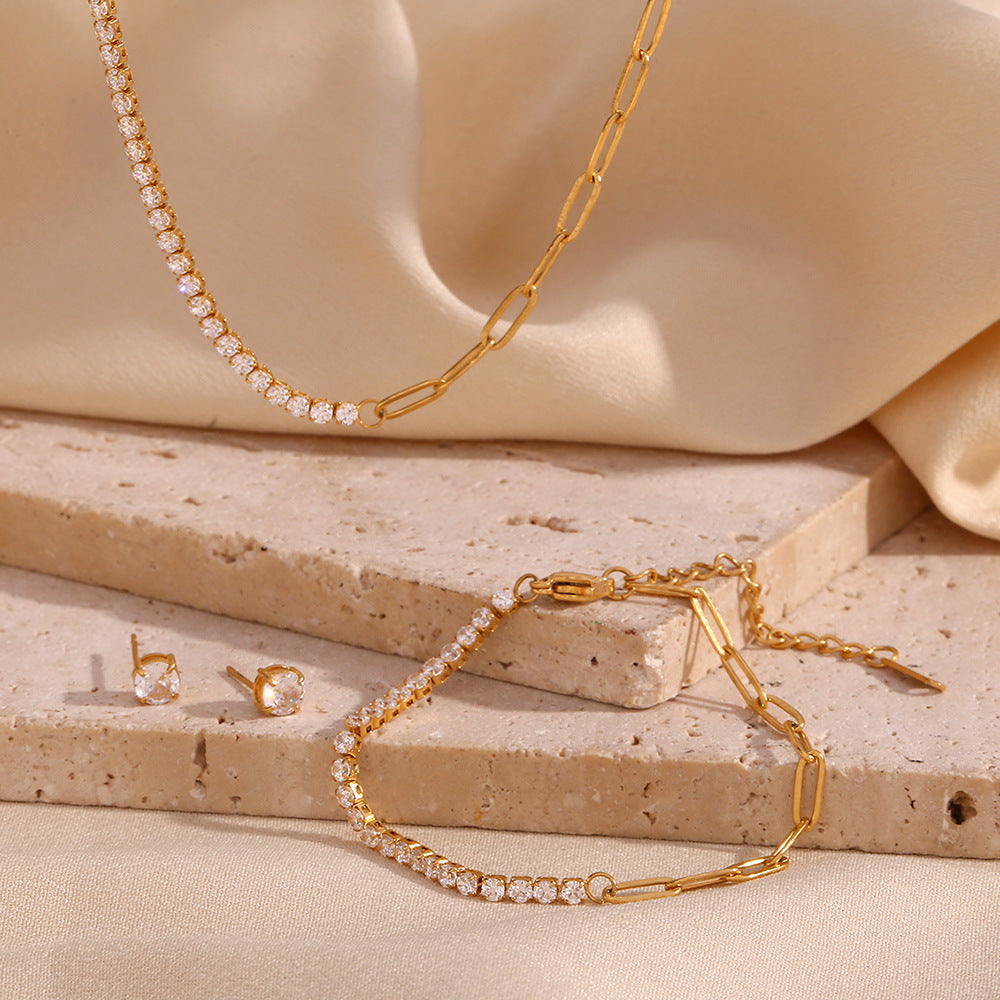 Collana da donna alla moda in acciaio inossidabile con pendente in acciaio al titanio placcato oro 18 carati e zirconi