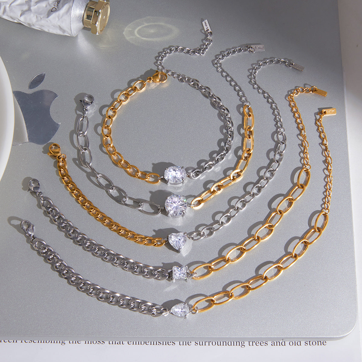 Elegant Geometric Heart Stainless Steel Cubic Zirconia Plated Bracelet for Women