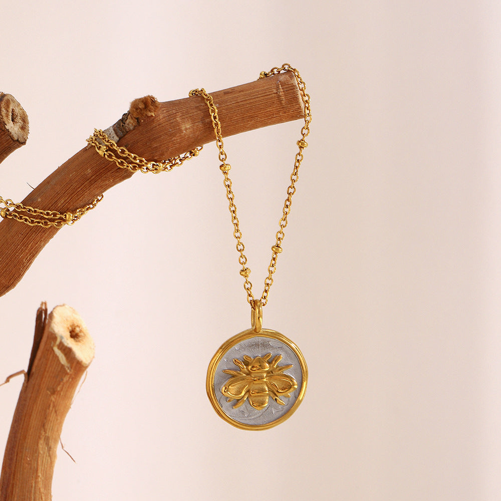 Collana con ciondolo a moneta ape geometrica minimalista in acciaio inossidabile placcato oro 18 carati da donna
