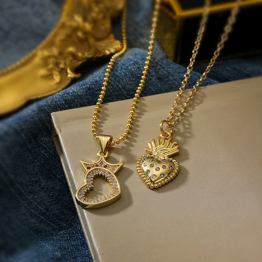 Minimalist Heart-Shaped Copper Pendant Necklace with 18K Gold Plating and Zircon Crown Accent for Women