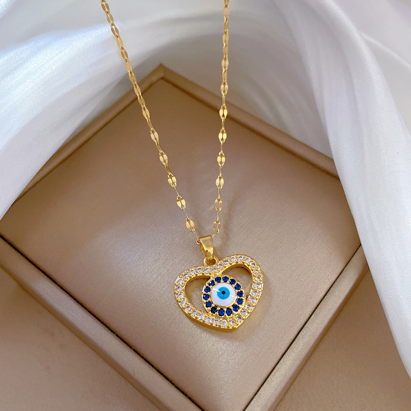 Collar con colgante de ojo en forma de corazón de lujo de acero de titanio para mujer con acabado chapado, delicada cadena de clavícula para bodas y ocasiones formales