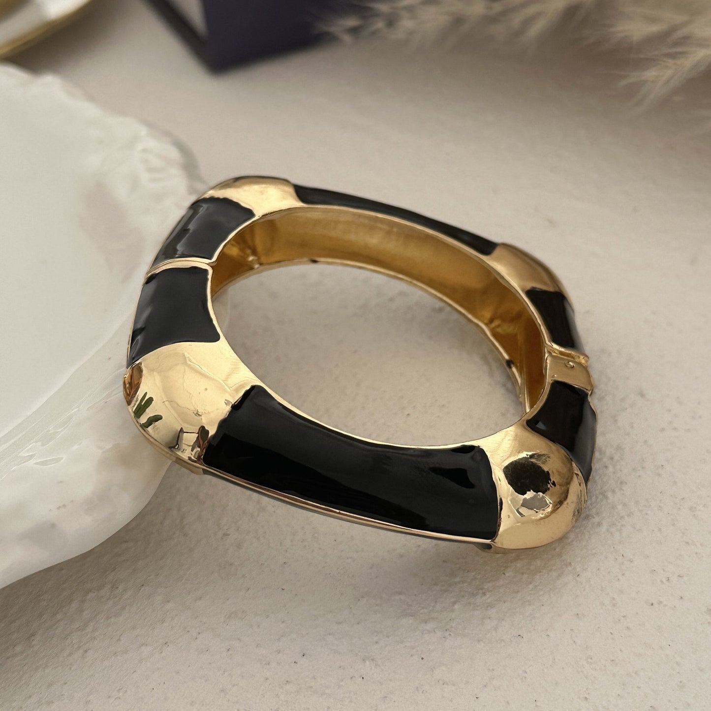 Vintage Wavy Bamboo Section Heart Enamel Drip Oil Plated Alloy Cuff Bracelet for Women