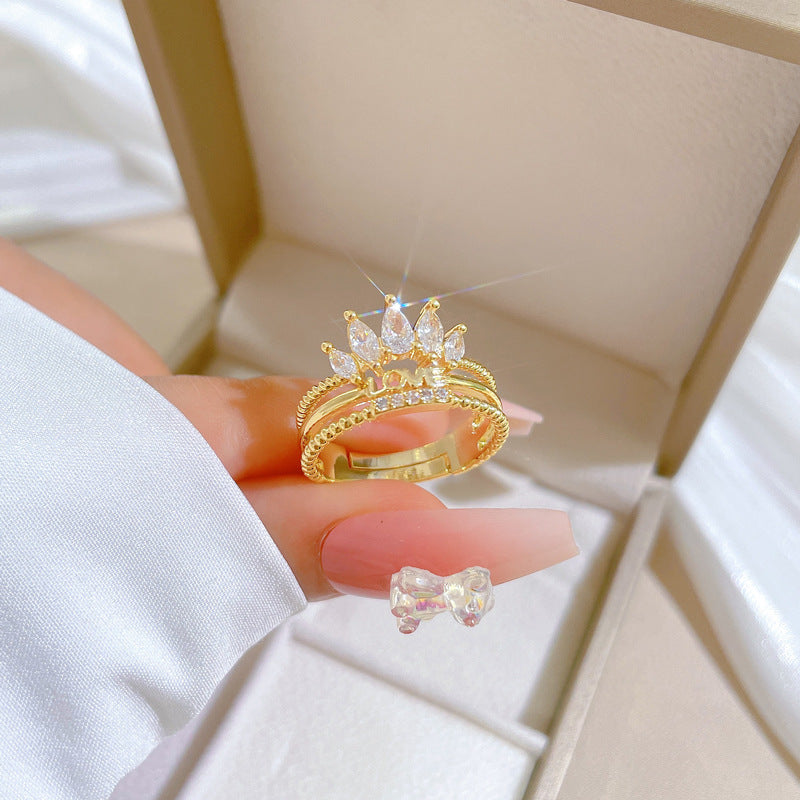 Anello regolabile in ottone placcato oro a forma di corona in stile fumetto da donna con strass a tutto tondo