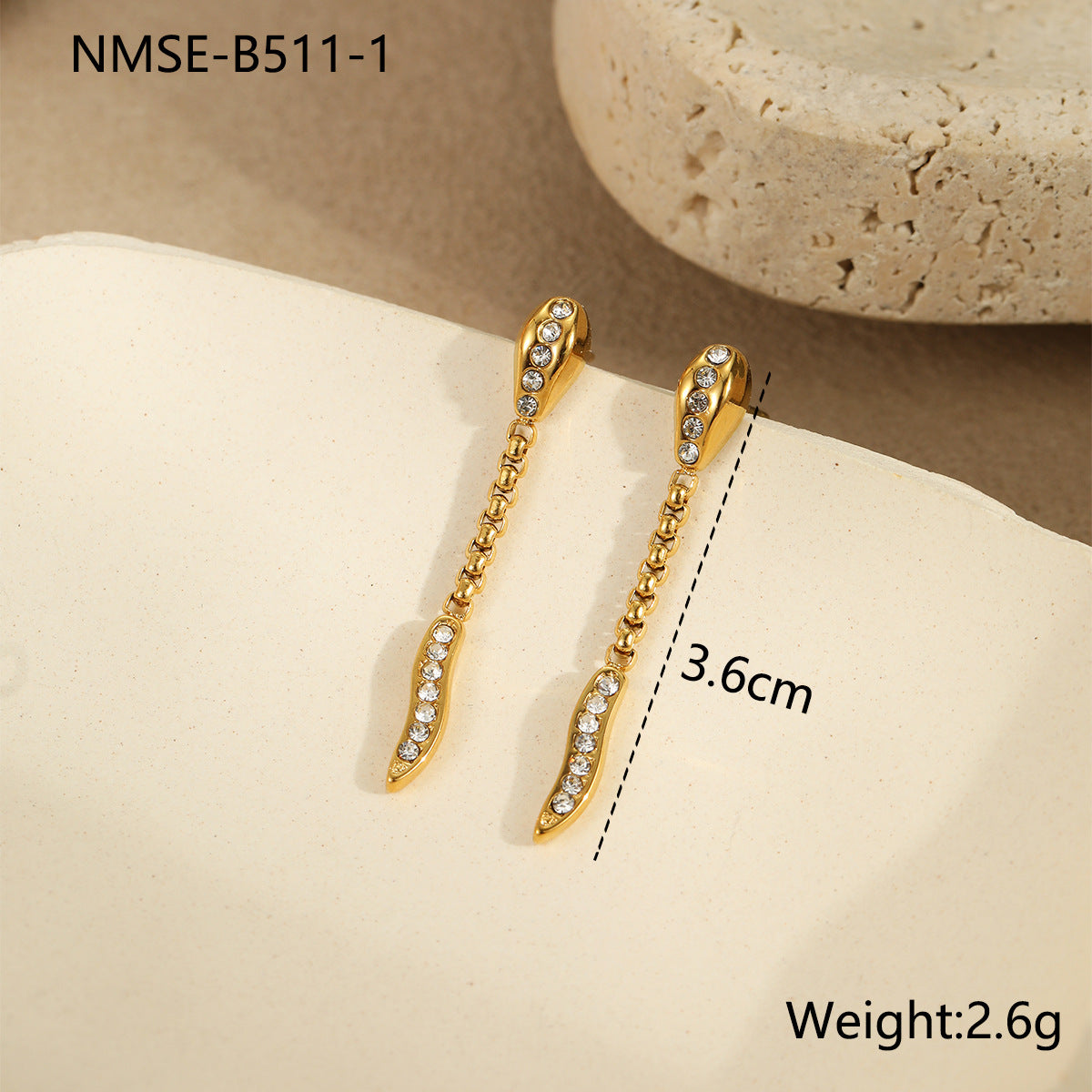 Set di orecchini, bracciale e anello da donna in acciaio al titanio a forma di serpente, placcato e alla moda