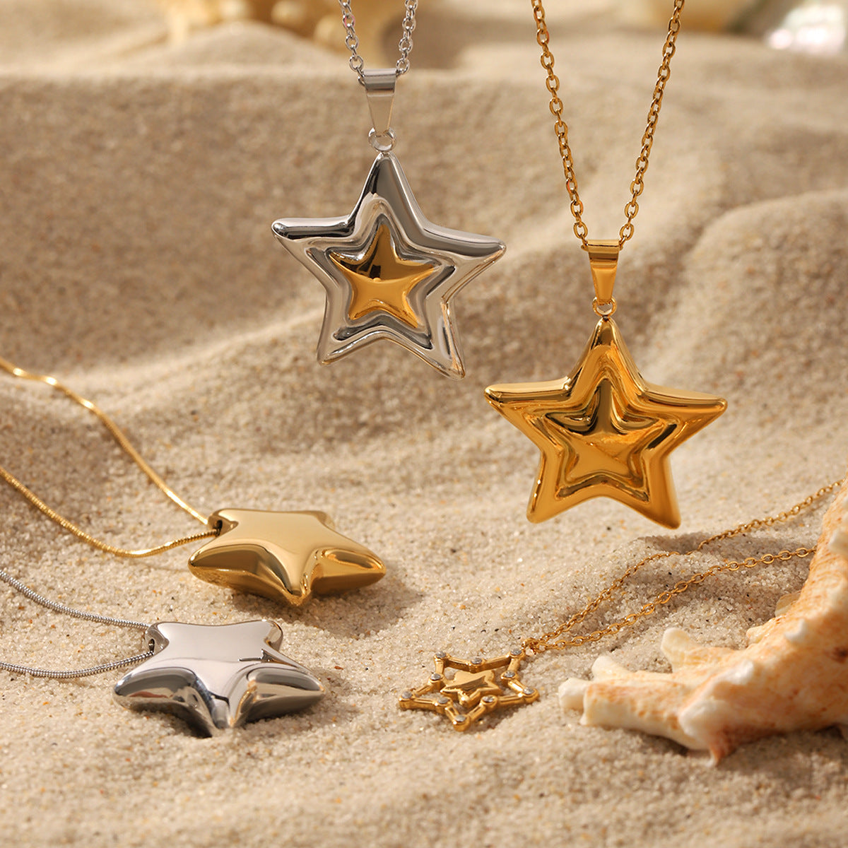 Collana Minimalista da Donna in Acciaio Inossidabile a Forma di Stella con Ciondolo in Acciaio al Titanio e Finitura Placcata
