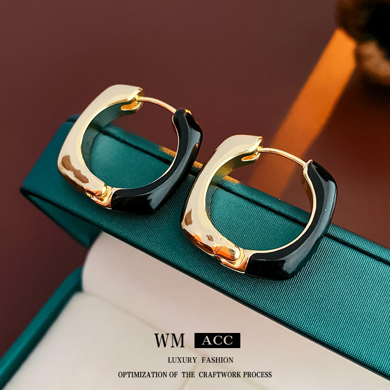 Vintage Geometric Pearl Earrings with Black Enamel Finish in Copper Base and Stainless Steel Posts for Women