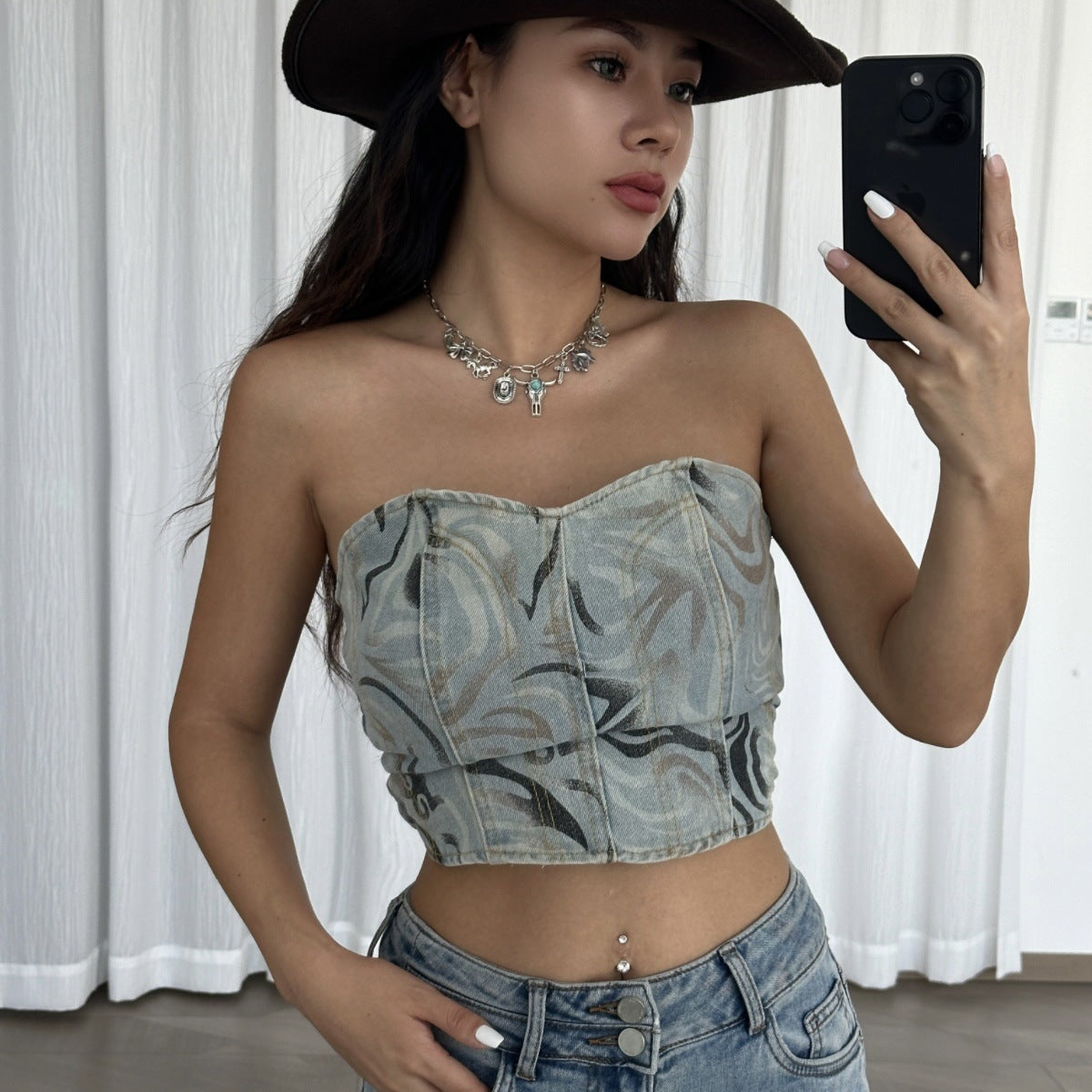 Vintage Geometric Alloy Body Chain with Turquoise Inlay Bull Head and Cowboy Hat Design Curb Chain for Women
