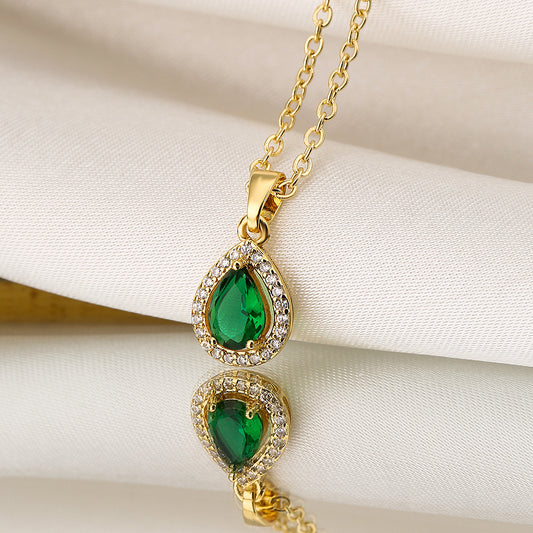 Collar con colgante de circonita con forma de lágrima minimalista para mujer en cobre con diseño geométrico