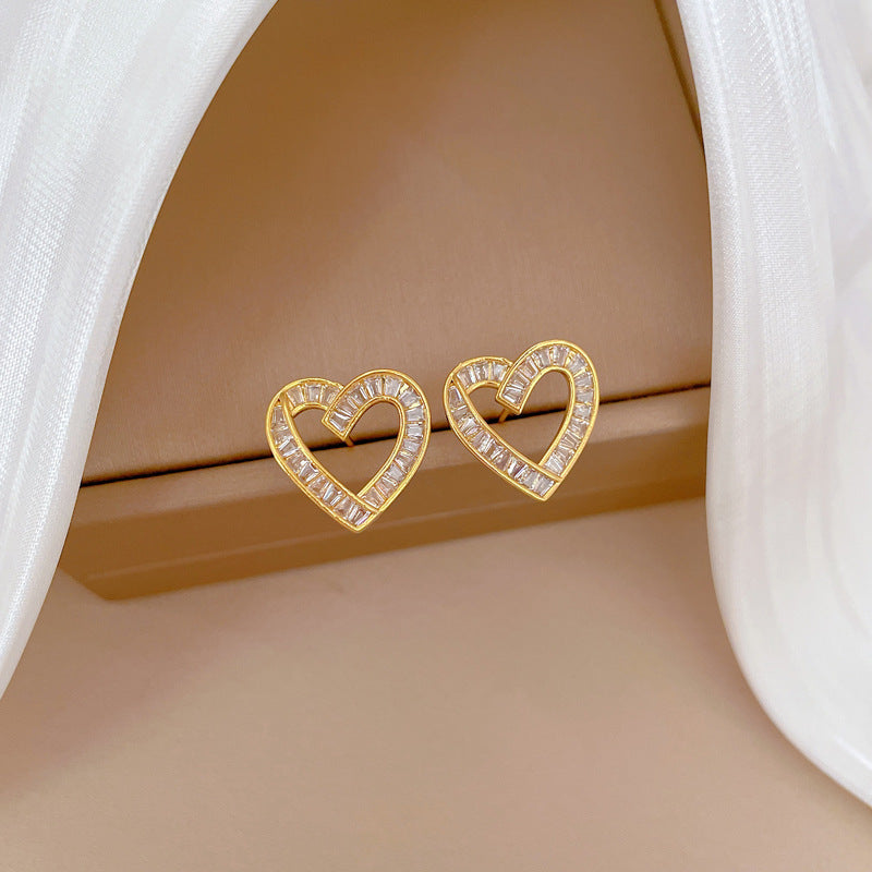 Set di collana e orecchini a cuore geometrici in acciaio al titanio di lusso con strass e zirconi da donna