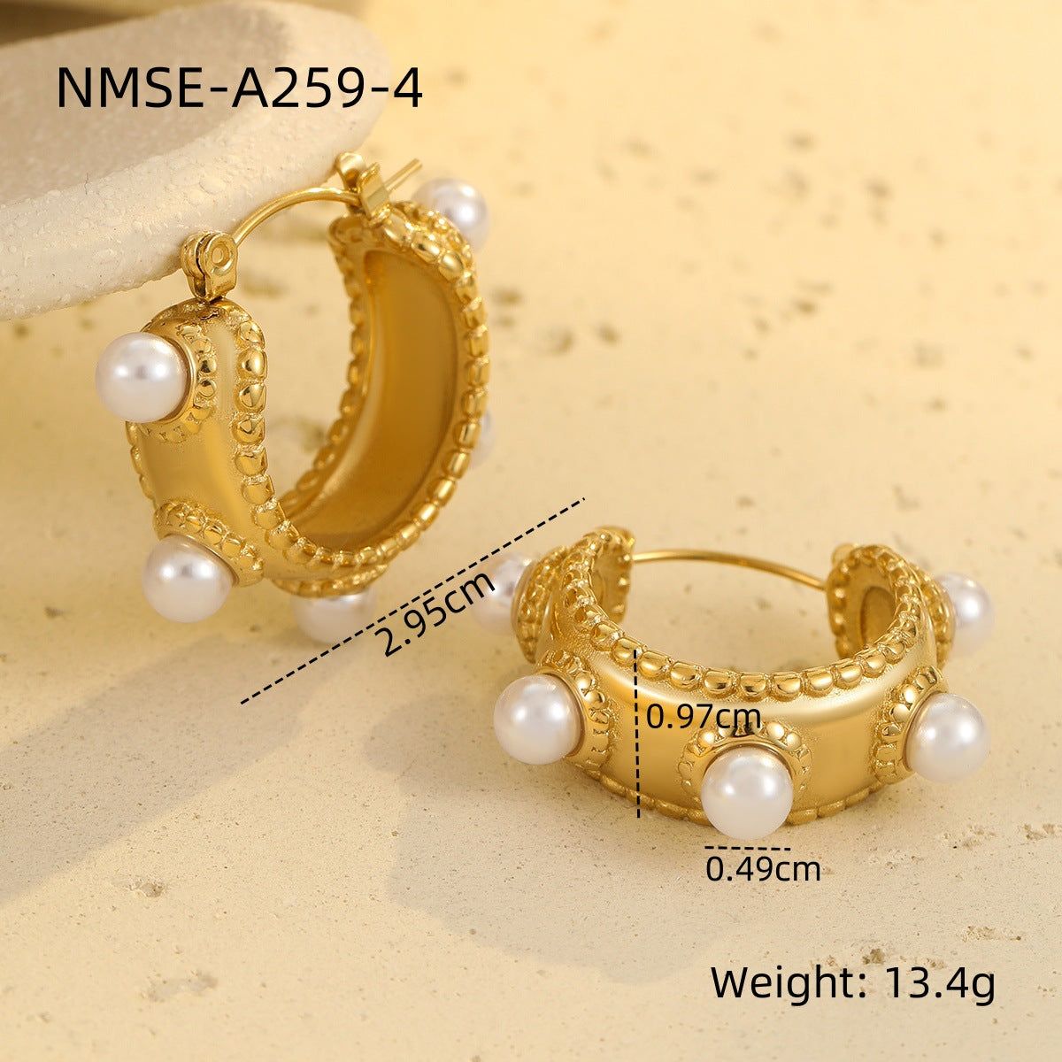 Orecchini da donna alla moda in acciaio inossidabile con motivi floreali e geometrici, intarsi di strass e placcatura in oro