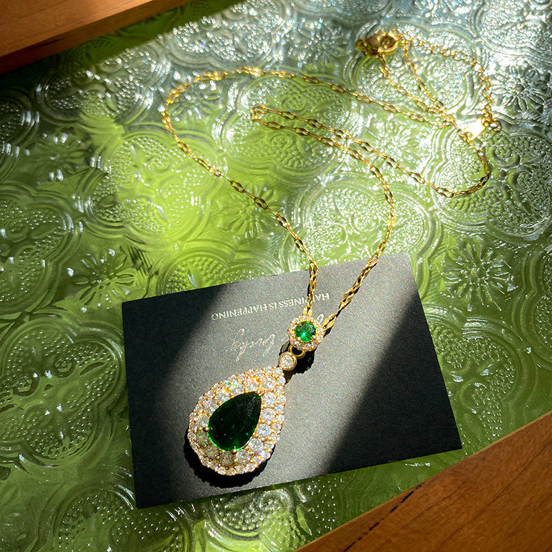 Minimalist Gold Plated Titanium Steel Teardrop Necklace with Emerald and Cubic Zirconia