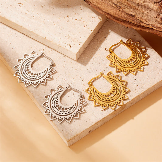 Pendientes minimalistas vintage de corazón hueco de ganchillo geométricos de acero inoxidable con acabado chapado