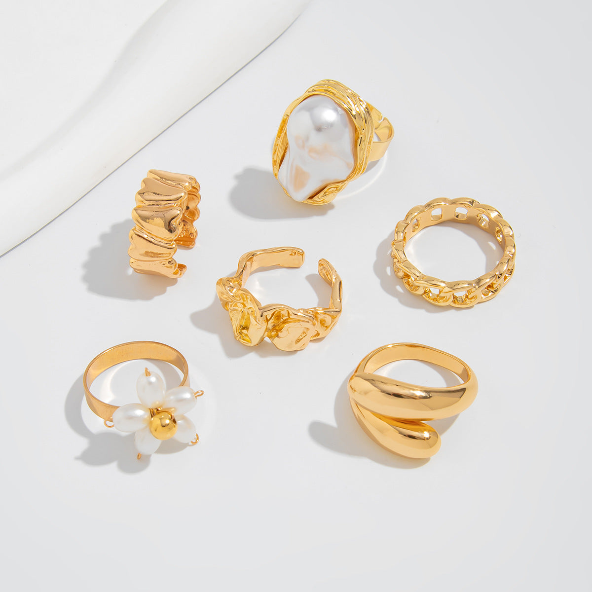 Baroque Vintage Irregular Wavy Hollow Pleated Flower Pearl Alloy Plated Ring Set for Women