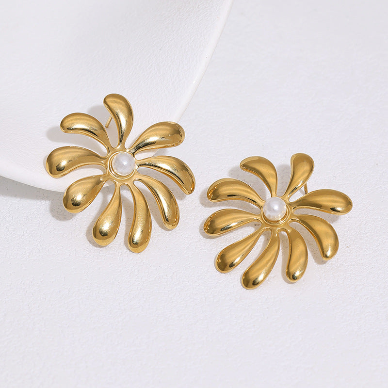 Minimalist Luxury 18K Gold Plated Round Stainless Steel Pearl Earrings for Women