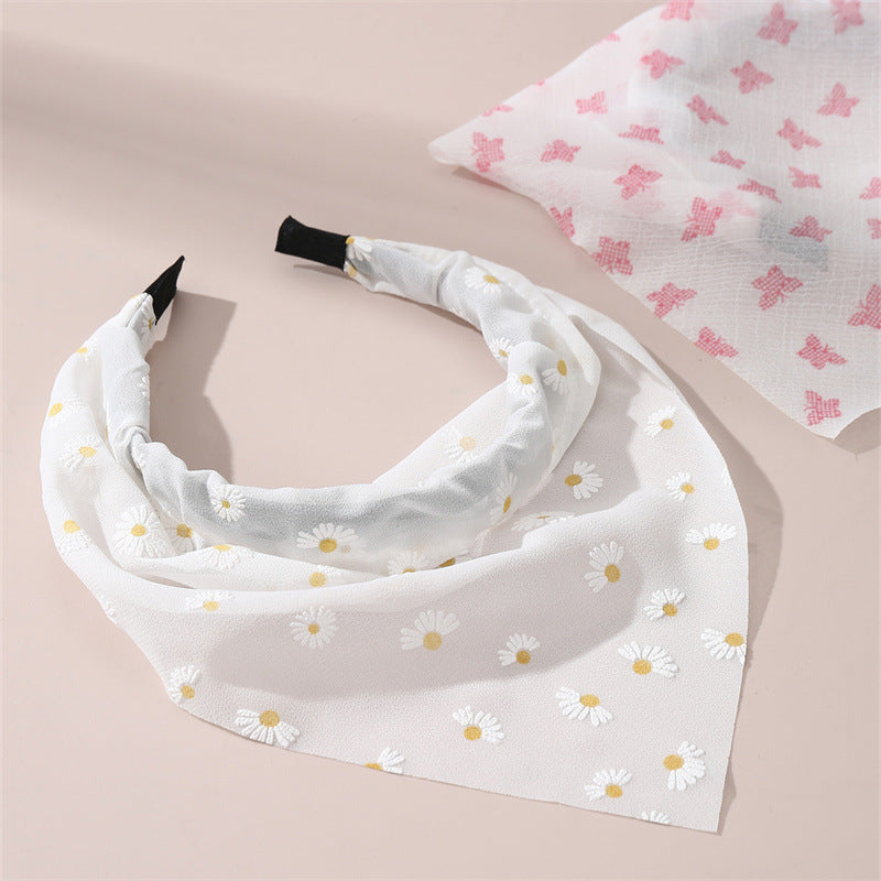 Set di fasce per capelli per bambini in tessuto a fantasia geometrica con finiture in pizzo e accessori per capelli in maglia
