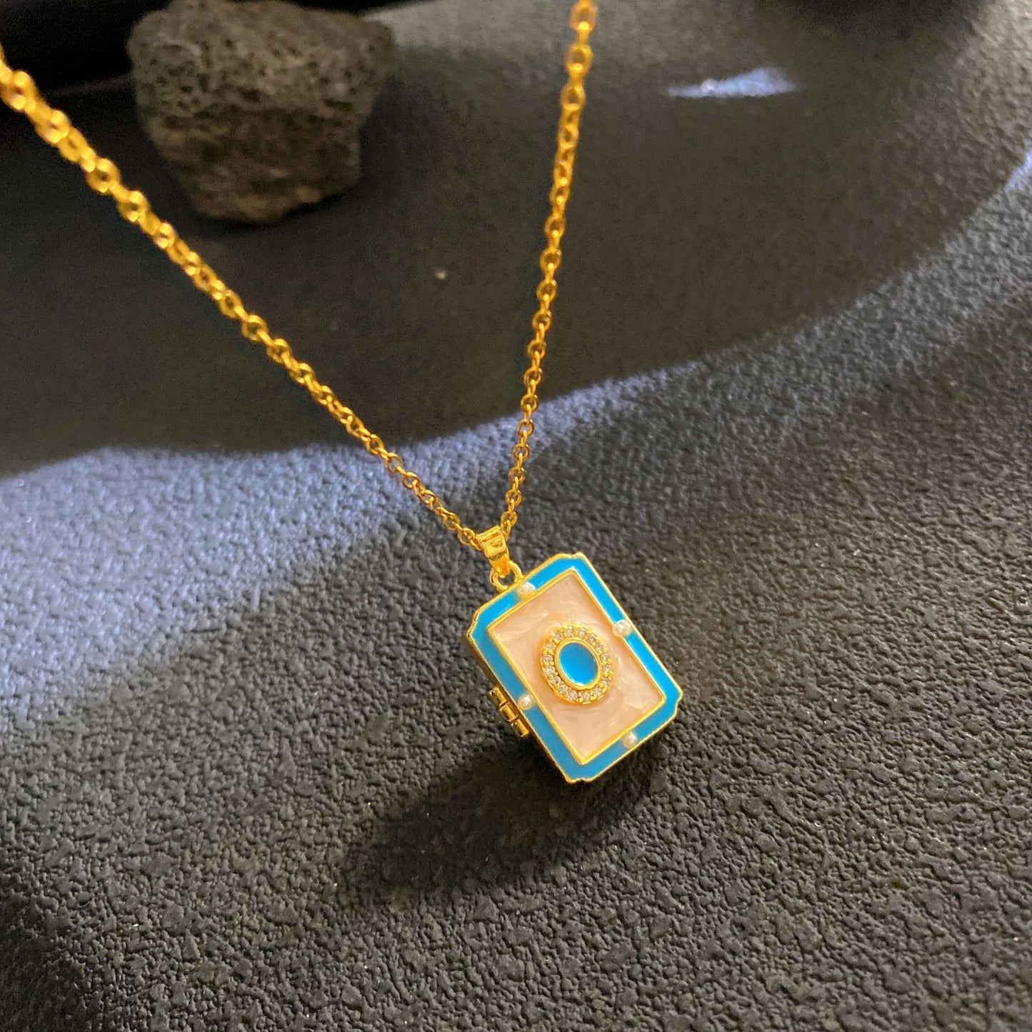 Vintage Elegant Geometric Leaf Teardrop Drip Oil Cubic Zirconia Necklace with 18K Gold Plated Brass Pendant on Titanium Steel Cable Chain for Women