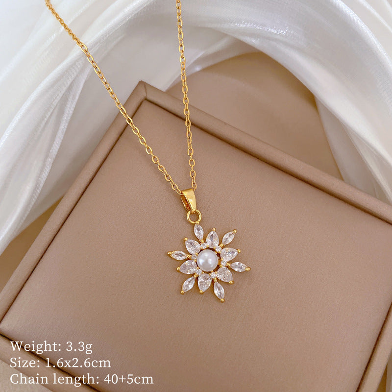 Luxury Floral Geometric Zircon Pendant Necklace in Titanium Steel Collar Chain