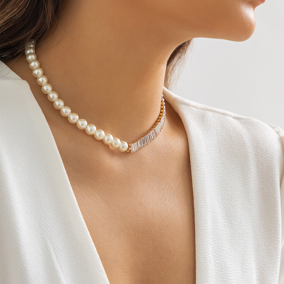 Minimalist Hip-hop Geometric Square Cubic Zirconia Pearl Rhinestone Claw Chain Necklace for Women