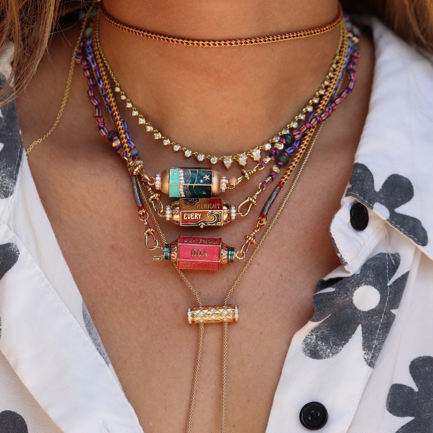 Collana Bohemien Geometrica con Ciondolo a Stella e Occhio in Rame Placcato Oro