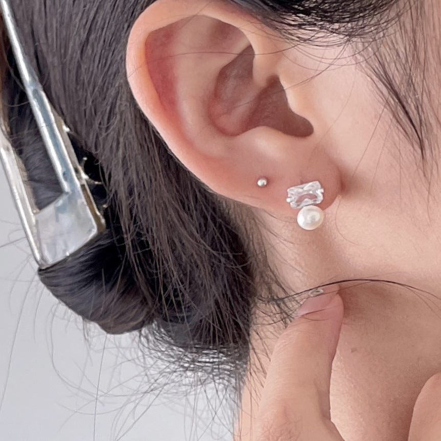 Minimalist Geometric Square-Cut Pearl Stud Earrings in 925 Sterling Silver with Plated Finish