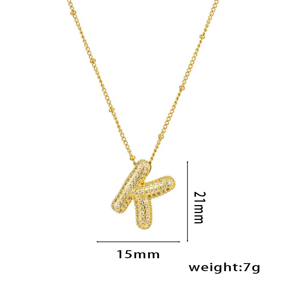 Collana con ciondolo a lettera in zirconi micro-pavé placcato oro 18 carati, catena di perline in acciaio inossidabile/acciaio al titanio, gioielli unisex alla moda per pendolari