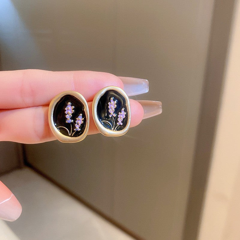Chic Vintage Pearl Stud Earrings with Floral Bow Leaf Diamond Drop Geometric and Animal Motifs in Steel Posts