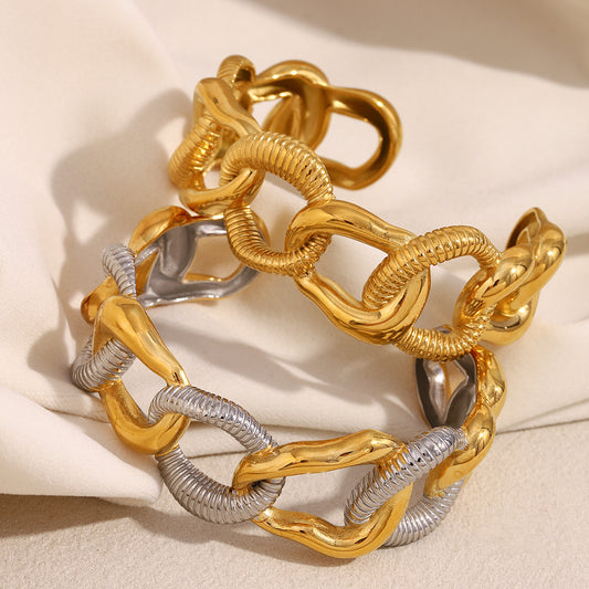 Minimalist Fashion Bracelet for Women Stainless Steel with 18K Gold Plating Large Chain Geometric Design
