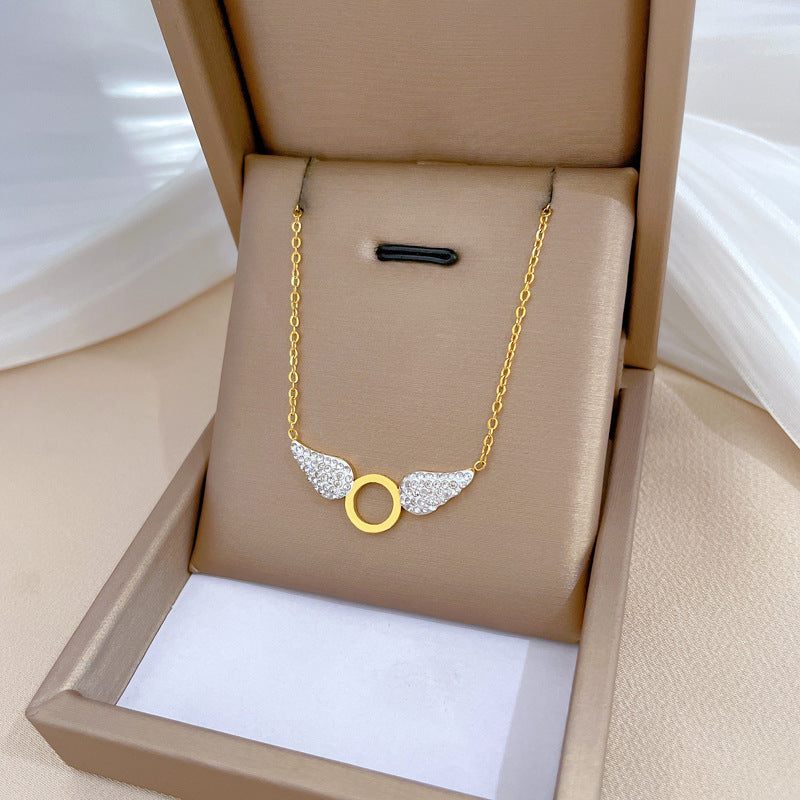 Collana in Acciaio al Titanio Placcato con Design Geometrico Minimalista e Catena Irregolare, Unisex