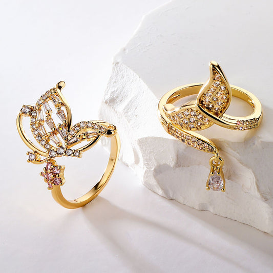 Anillo Abierto de Mariposa Geométrica para Mujer de Cobre con Baño de Oro de 18K e Incrustaciones de Circonitas